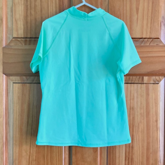 Girl’s size 7-8 Lands’ End short sleeved green butterflies swim top, swim shirt - Picture 3 of 7